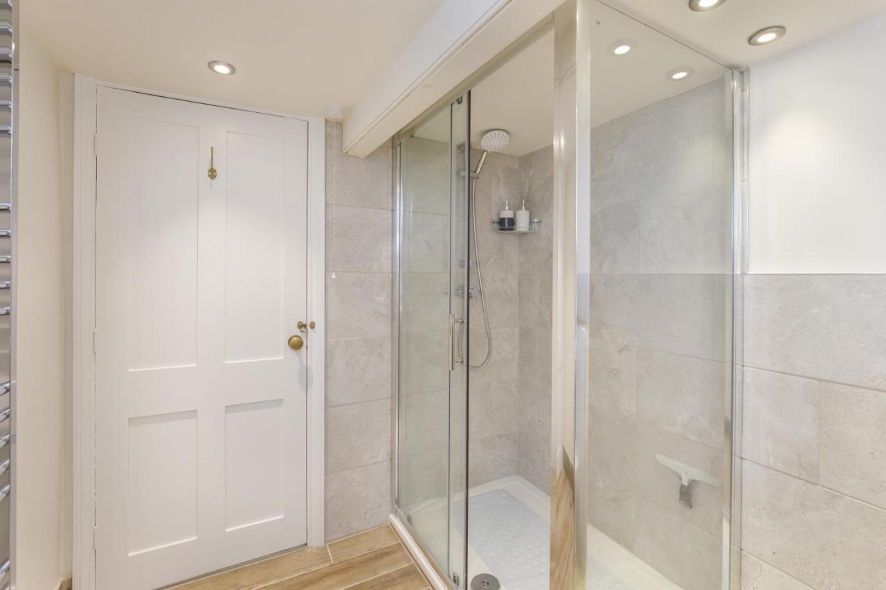 The Garden Square - Unique Luxury Apartment In Historic Garden Square - Ideal For 2 People York Esterno foto